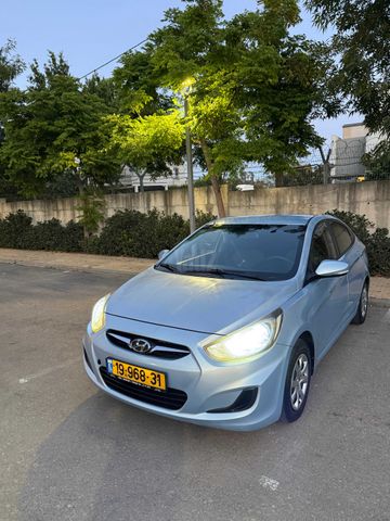 מודעת רכב יונדאי אקסנט i25