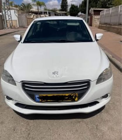 מודעת רכב פיג'ו 301