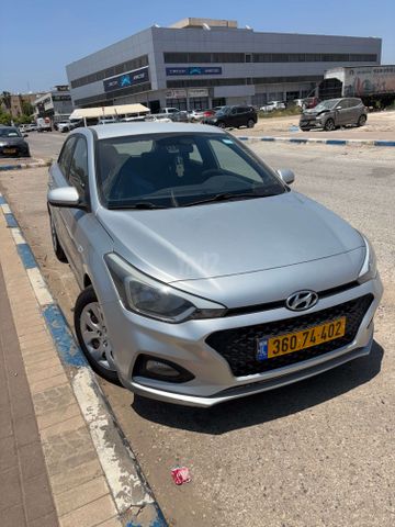 מודעת רכב יונדאי i20