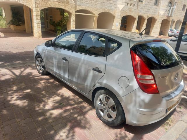 מודעת רכב יונדאי i30
