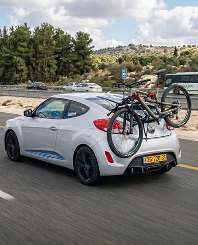 מודעת רכב יונדאי ולוסטר