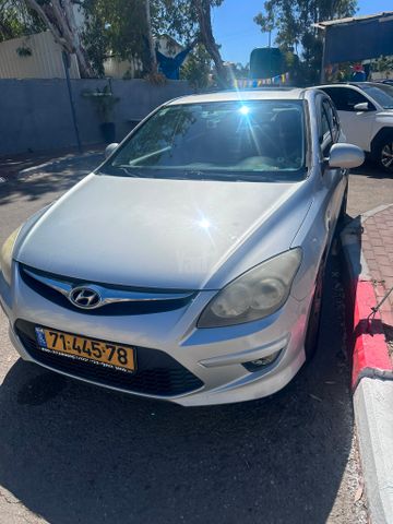 מודעת רכב יונדאי i30