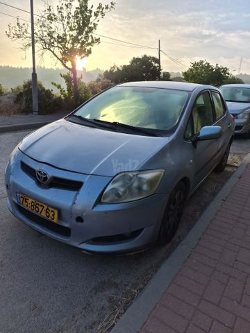 מודעת רכב טויוטה אוריס