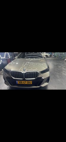מודעת רכב ב מ וו סדרה 5