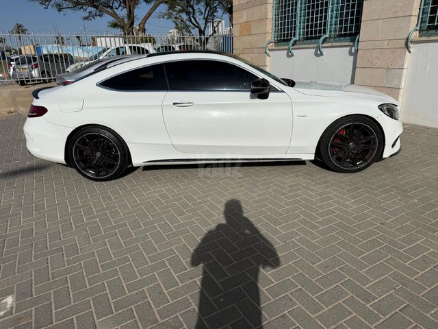 מודעת רכב מרצדס-בנץ C-class