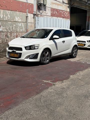 מודעת רכב שברולט סוניק