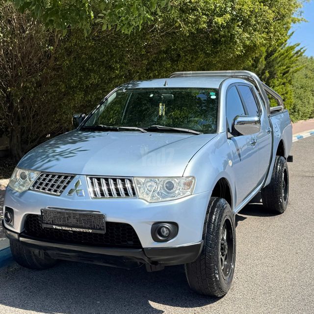 מודעת רכב מיצובישי טרייטון / L200