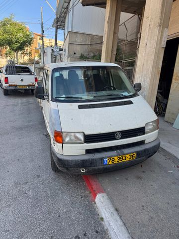 מודעת רכב פולקסווגן טרנספורטר