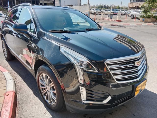 מודעת רכב קאדילק XT5