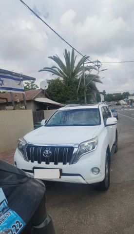 מודעת רכב טויוטה לנד קרוזר