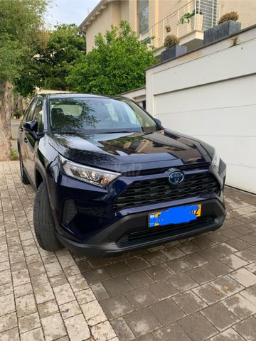 מודעת רכב טויוטה RAV4