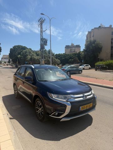 מודעת רכב מיצובישי אאוטלנדר 2