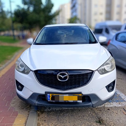 מודעת רכב מאזדה CX-5
