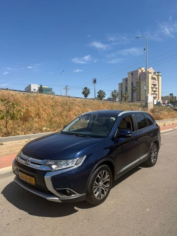 מודעת רכב מיצובישי אאוטלנדר 1