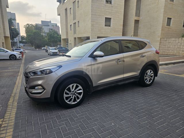 מודעת רכב יונדאי טוסון