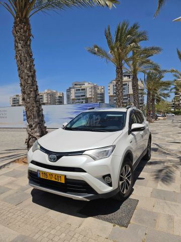מודעת רכב טויוטה RAV4 1