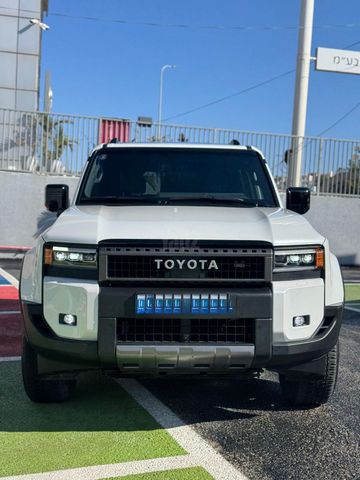 מודעת רכב טויוטה לנד קרוזר