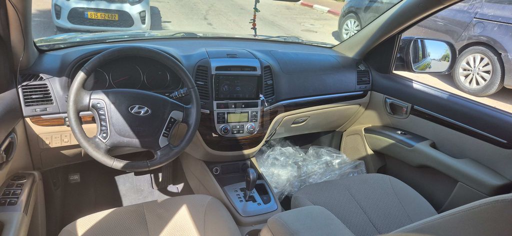 מודעת רכב יונדאי סנטה פה
