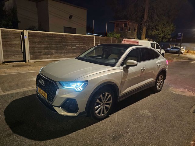 מודעת רכב אאודי Q3