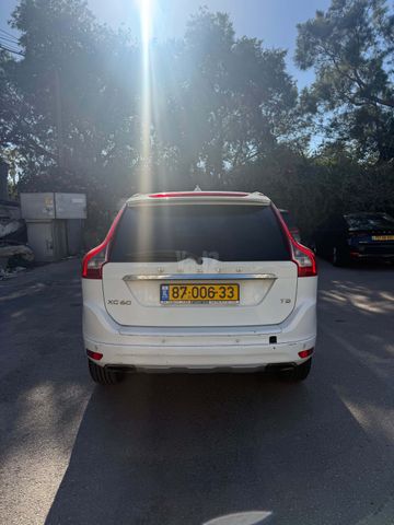מודעת רכב וולוו XC60 3
