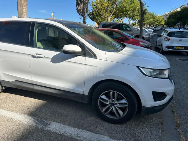 מודעת רכב פורד אדג'