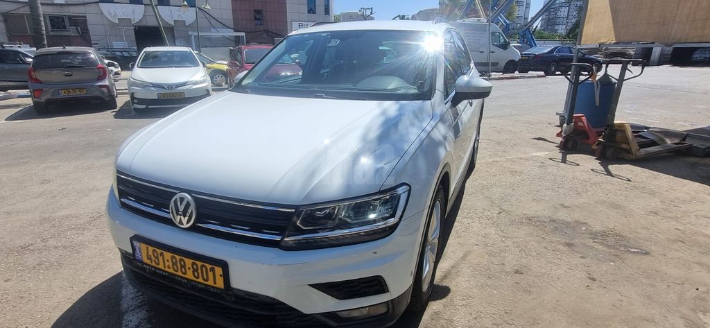 מודעת רכב פולקסווגן טיגואן