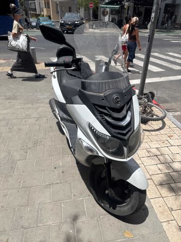 מודעת רכב סאן יאנג ג'וי רייד 125