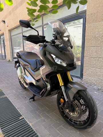 מודעת רכב הונדה X-ADV750
