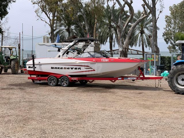 מודעת רכב Malibu