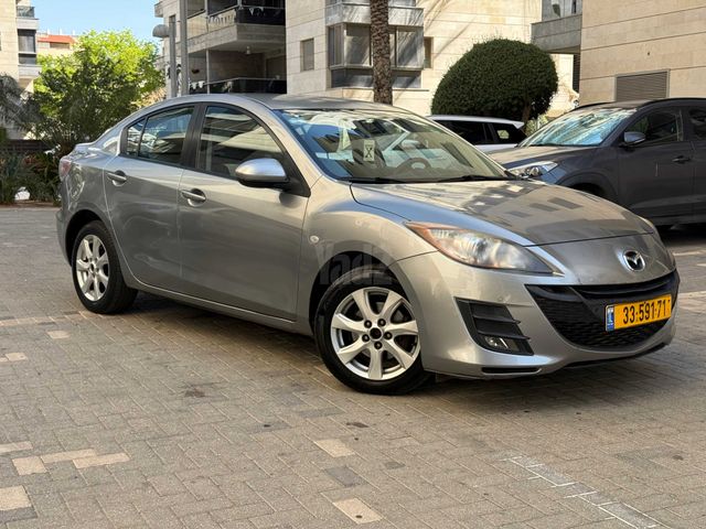 מודעת רכב מאזדה 3 2