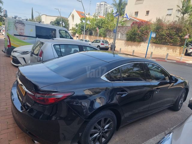 מודעת רכב מאזדה 6 3
