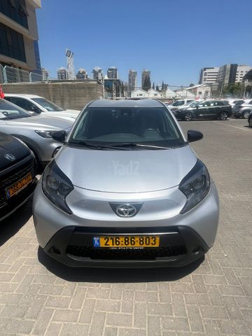 מודעת רכב טויוטה אייגו X