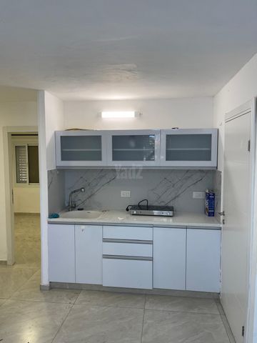 הערבה 22