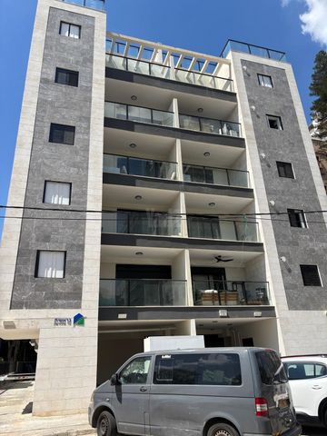 הרב קטרוני 48