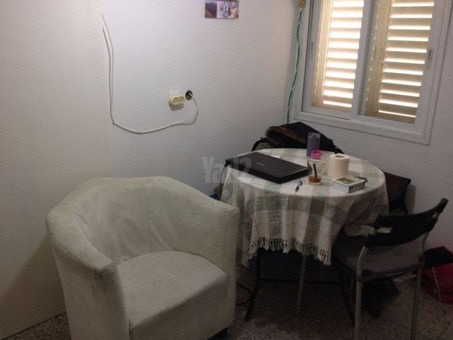 יחיעם 10
