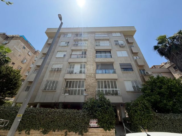 קרית שרת מערב