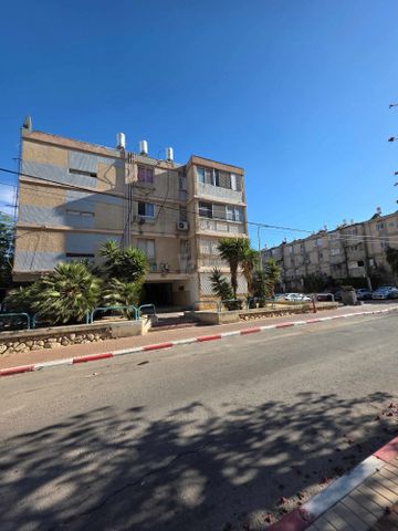 יצחק שיפר 2