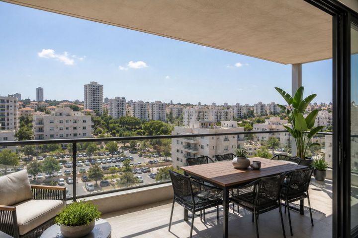 דירה למכירה בתל אביב יפו (תיווך) — 2