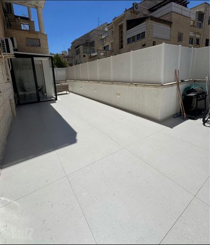 דירת גן למכירה בירושלים (תיווך) — 3