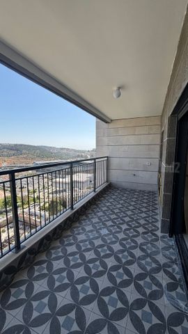 דירה למכירה בירושלים (תיווך) — 3