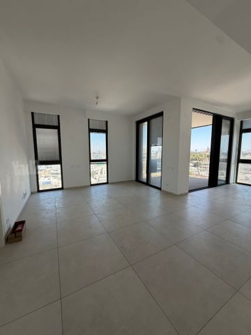 דירה למכירה בתל אביב יפו (תיווך) — 3