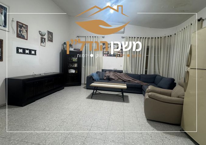 התאנה 