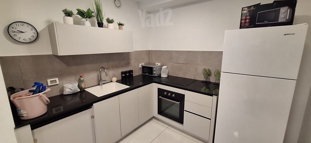 דירה להשכרה בירושלים (תיווך) — 2