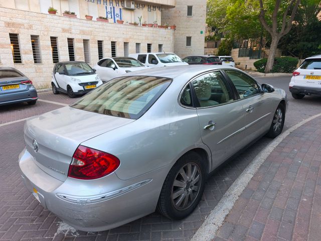 מודעת רכב ביואיק לה-קרוס