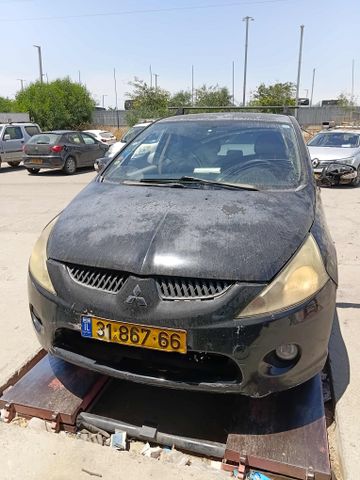 מודעת רכב מיצובישי גרנדיס