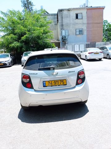מודעת רכב שברולט סוניק