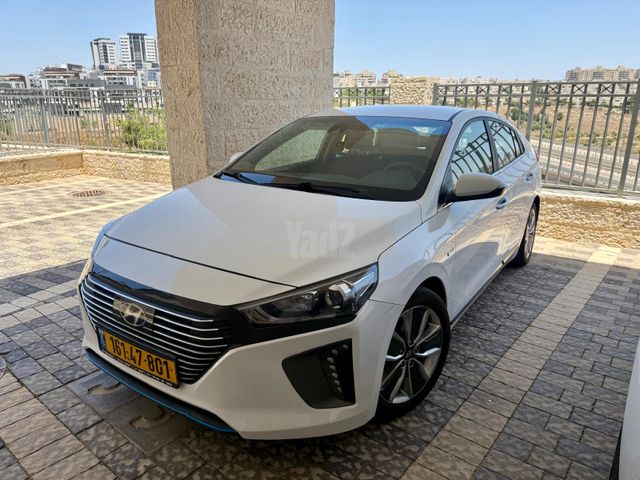 מודעת רכב יונדאי איוניק