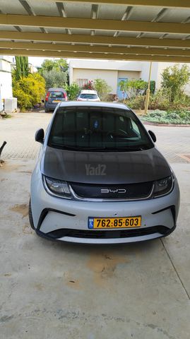 מודעת רכב בי.ווי.די דולפין