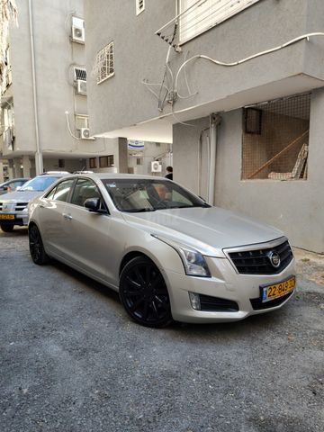 מודעת רכב קאדילק ATS