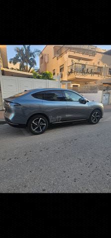 מודעת רכב ג'י.איי.סי איון HT